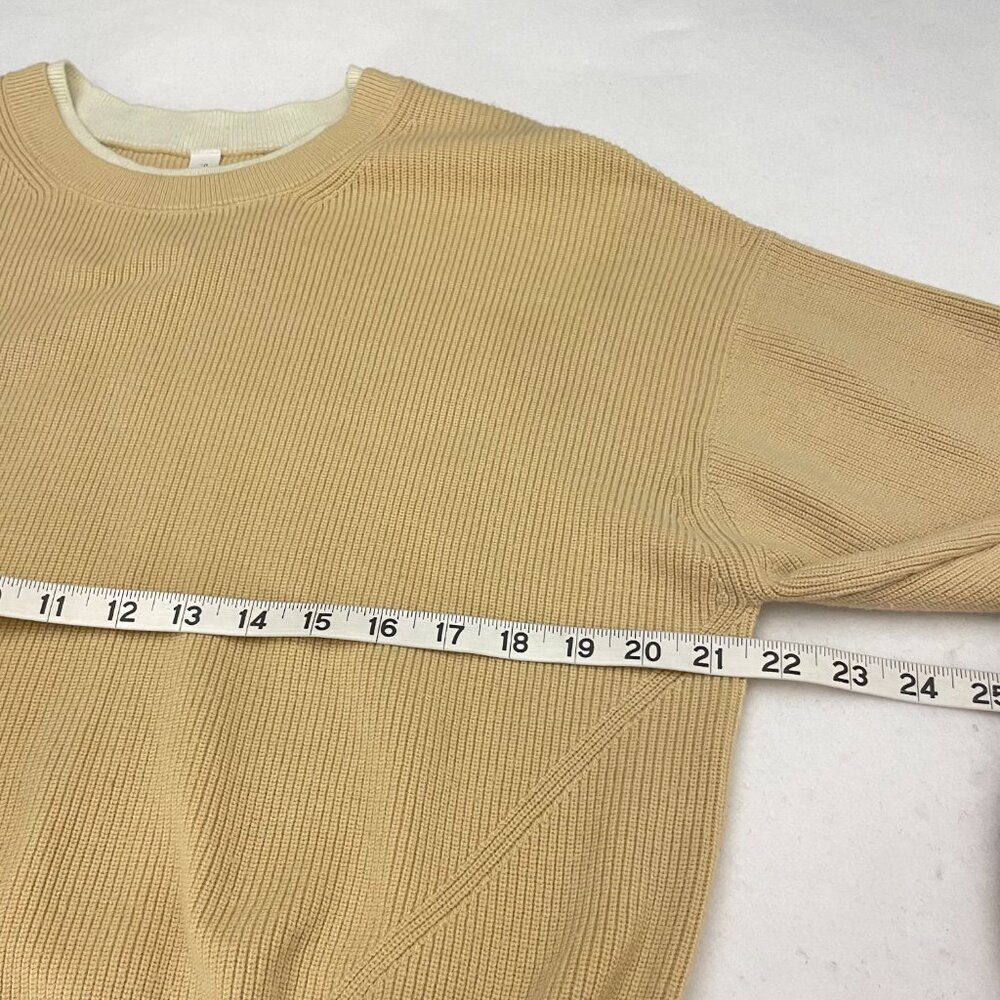 Lululemon Waist Length Crewneck Sweater - Picture 10 of 13